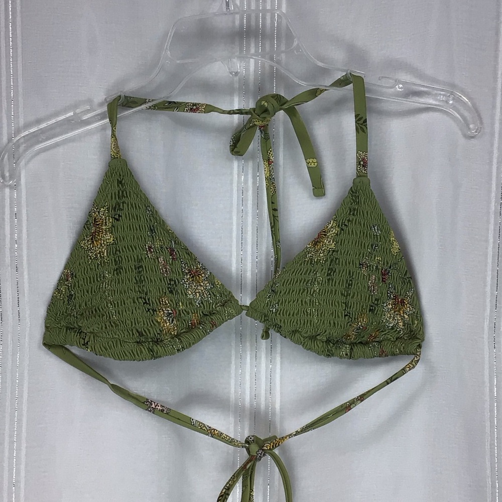 🏝️ Xhilaration Smocked Floral Self Tie Halter Bikini Swim Top Sz.L